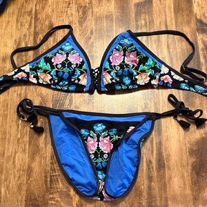 Nanette Lepore Black Floral Triangle Bikini - Size Small